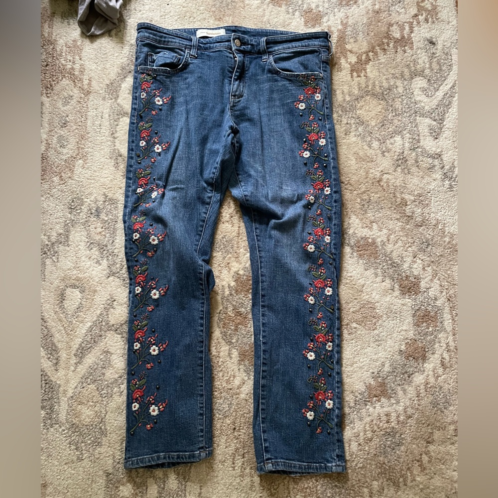 Pilcro Anthropologie floral embroidered denim jeans
